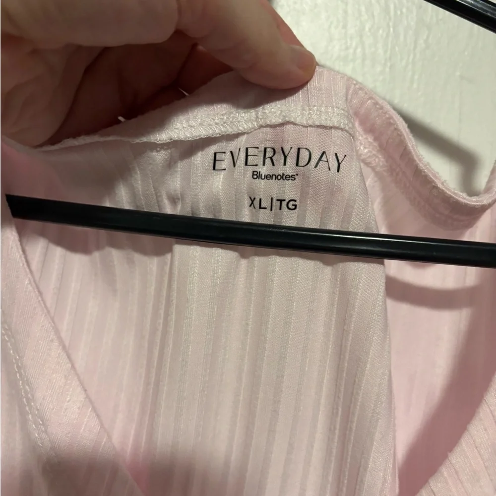 ✨ 3/$30 ✨ Bluenotes Everyday Pink Ribbed Button-Front Tank – Size XL - Picture 4 of 4